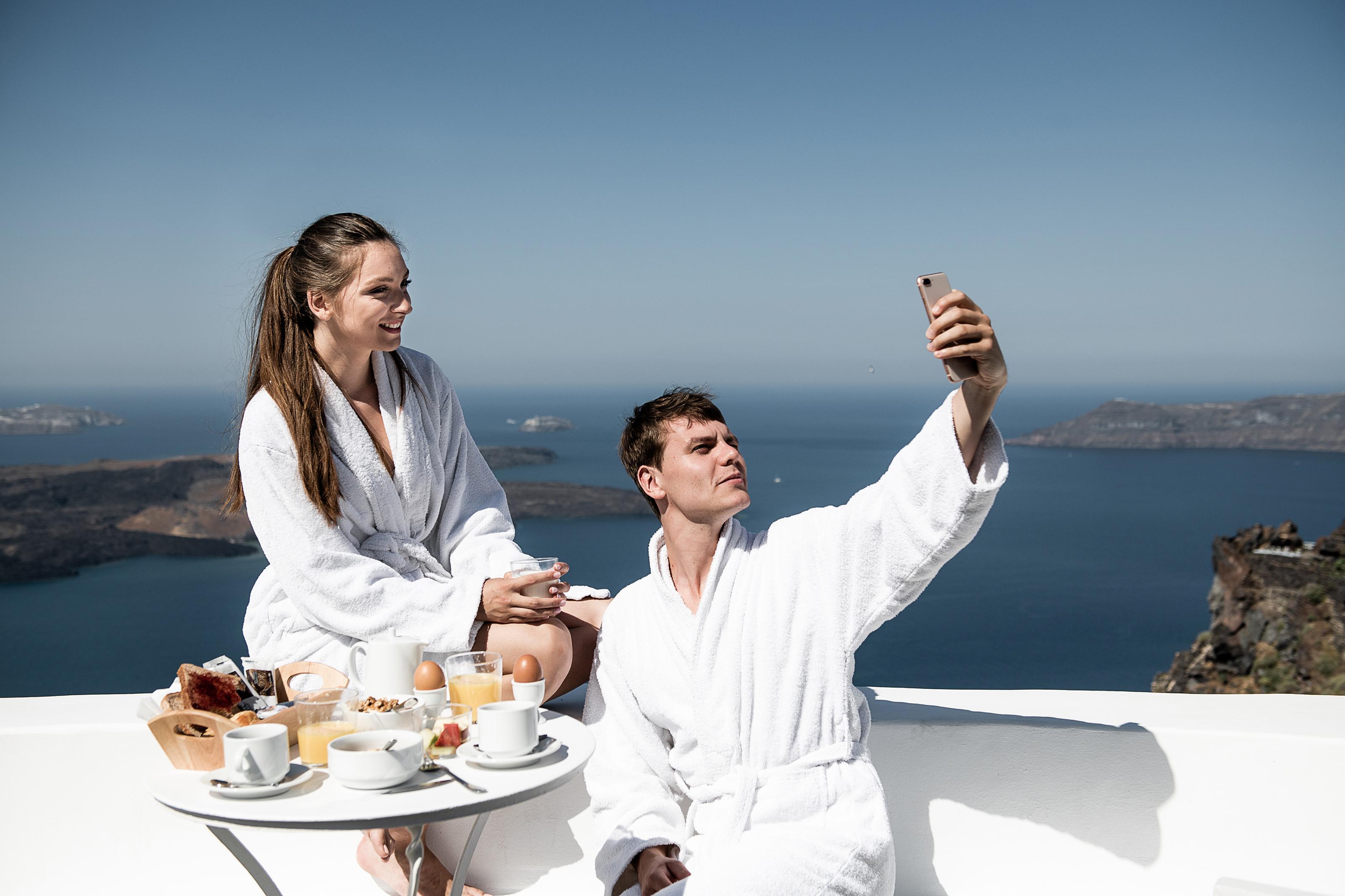 On The Rocks - Small Luxury Hotels Of The World (Adults Only) Imerovigli  Dış mekan fotoğraf
